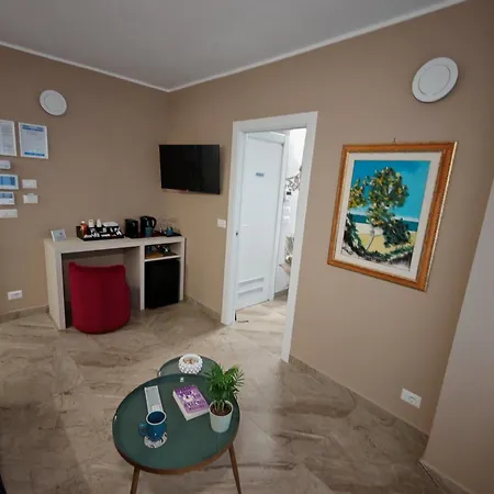 Effe4 Lovely Bed and breakfast 4*