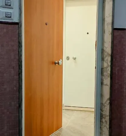 Bed and Breakfast Effe4 Lovely Μπάρι