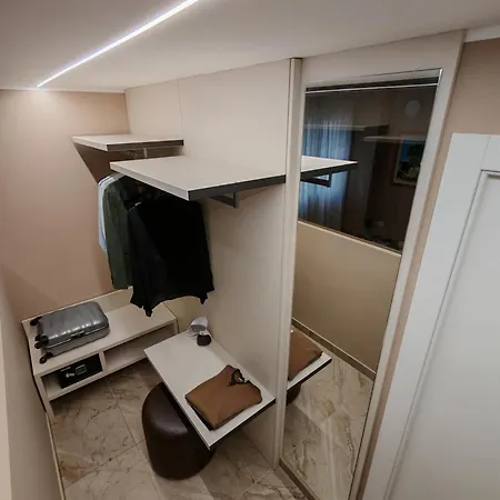 Effe4 Lovely Bed & Breakfast Bari